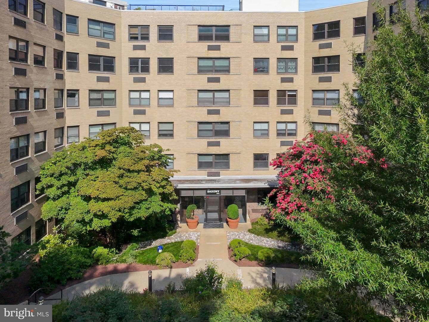 1801 Clydesdale Place NW #510 photo 1