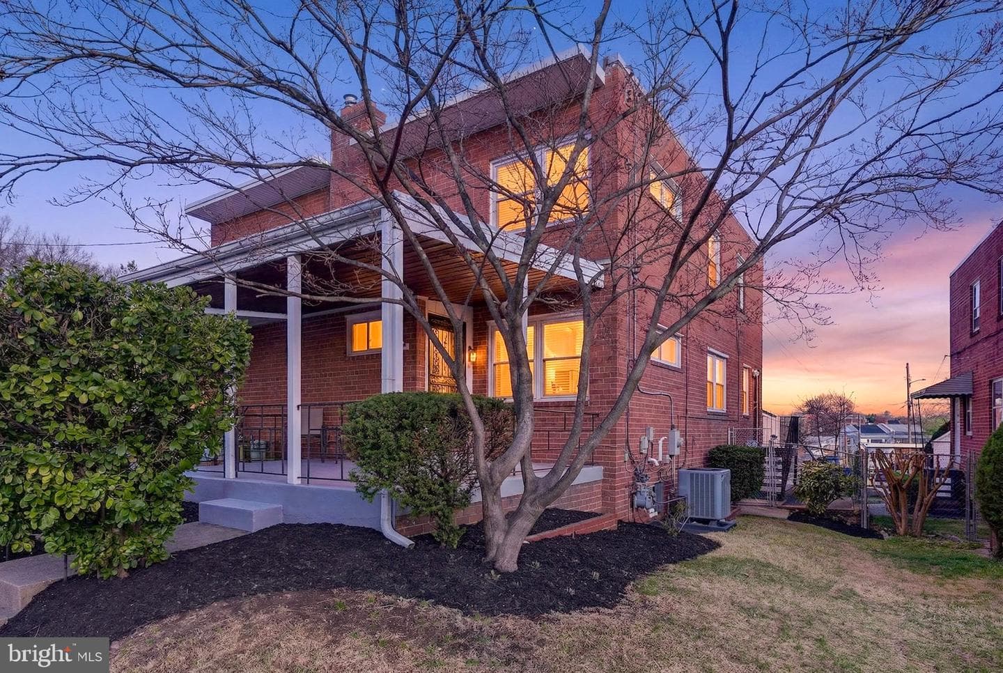 1112 Hamilton Street NE photo 1