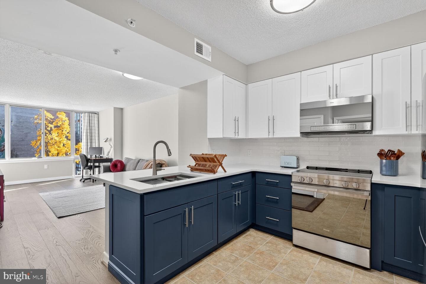 555 Massachusetts Avenue NW #406