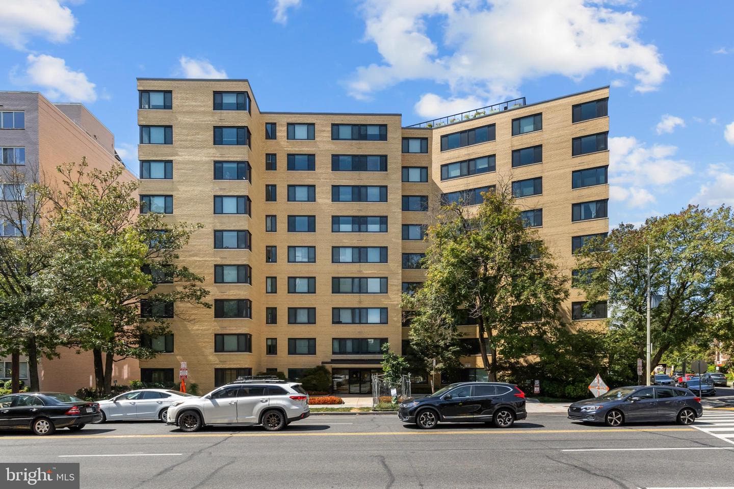 5410 Connecticut Avenue NW #706