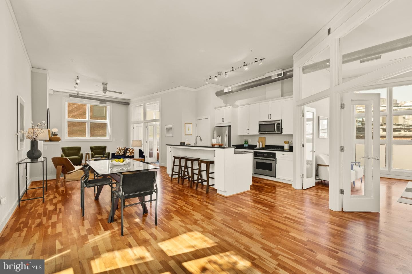 2380 Champlain Street NW #203
