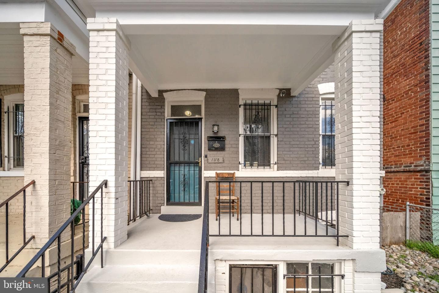 1118 Staples Street NE photo 1