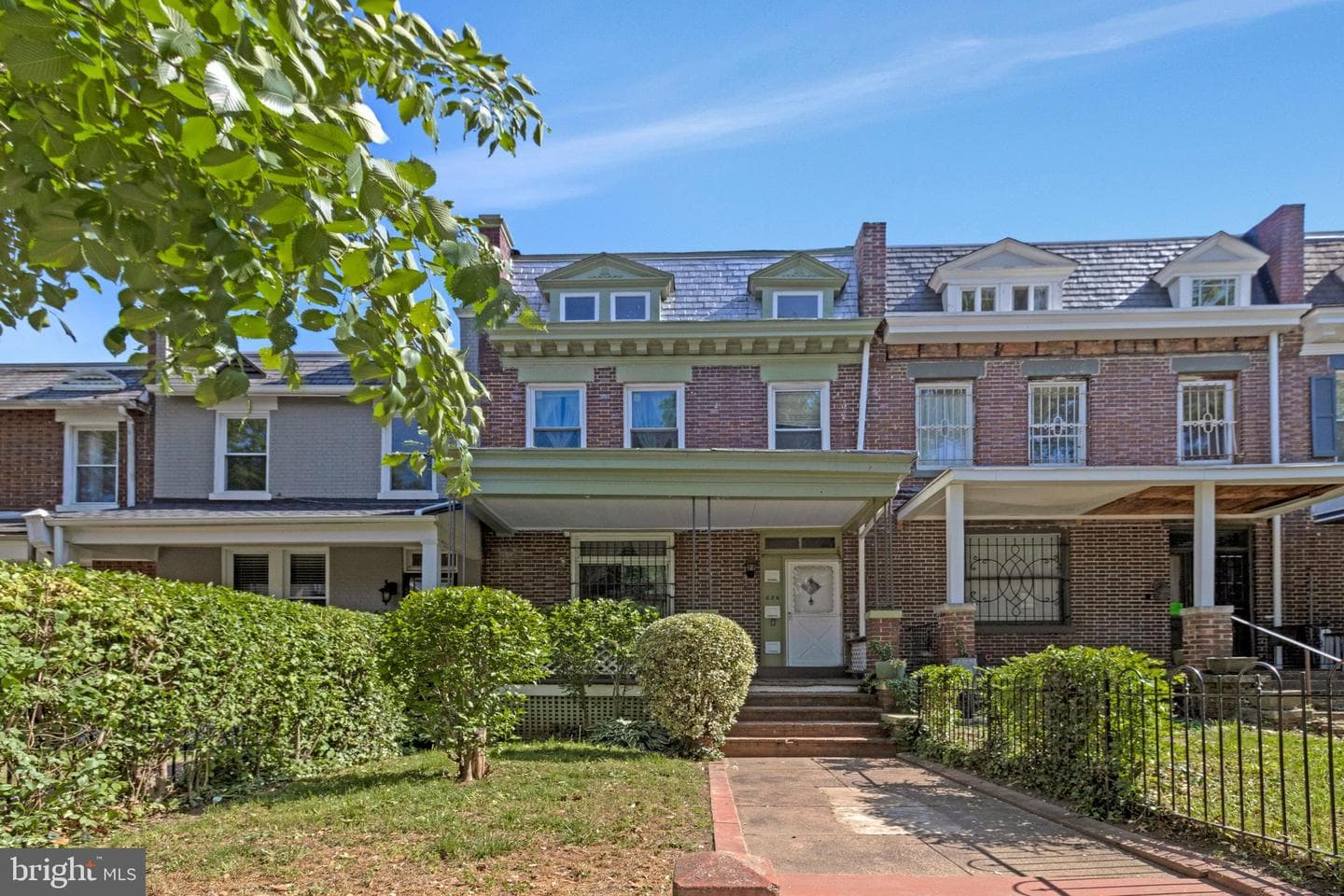 634 Irving Street NW