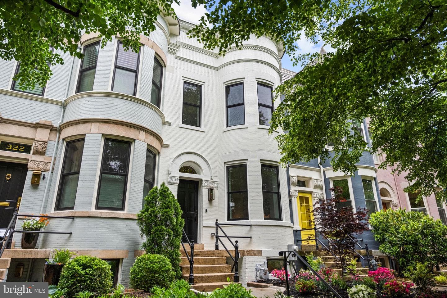 324 5th Street SE