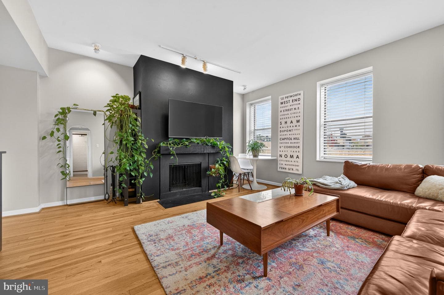 1736 Willard Street NW #501 photo 1