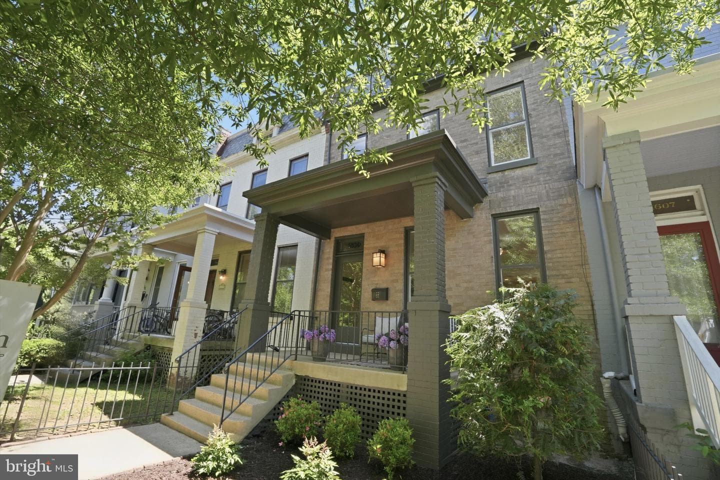 1609 G Street SE photo 1