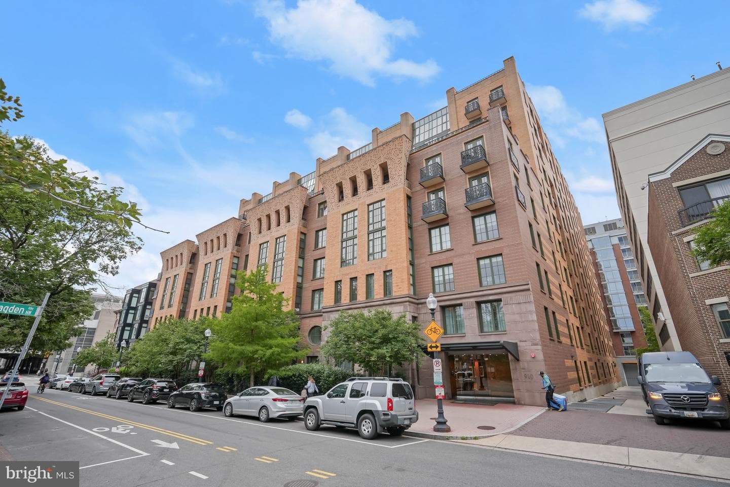 910 M Street NW #304, Washington