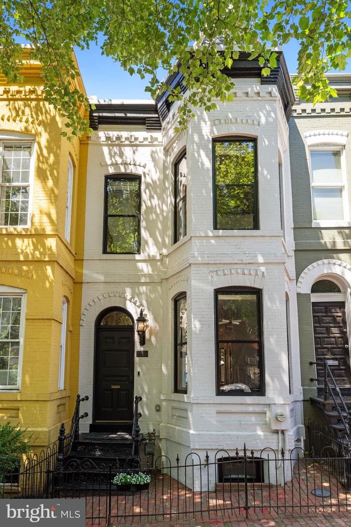 1324 35th Street NW photo 1