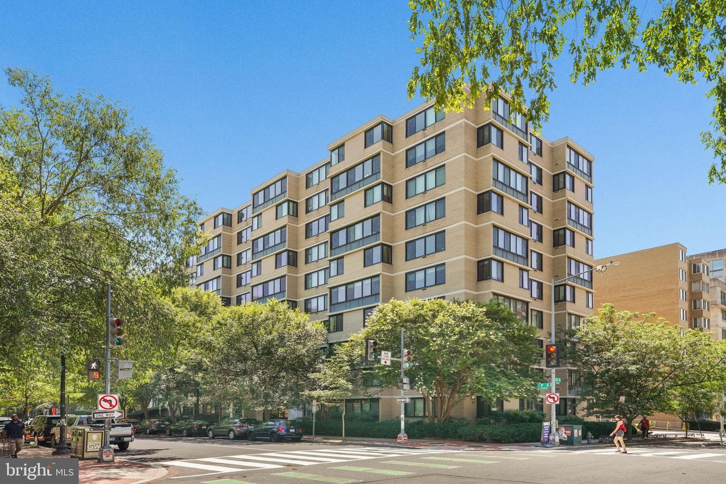 2030 F Street NW #206