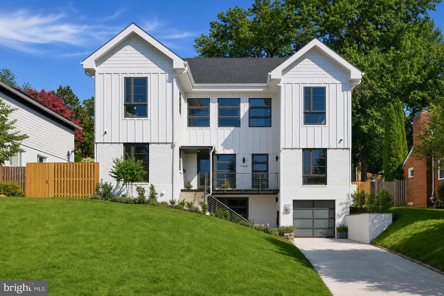 7049 Western Avenue NW, Washington