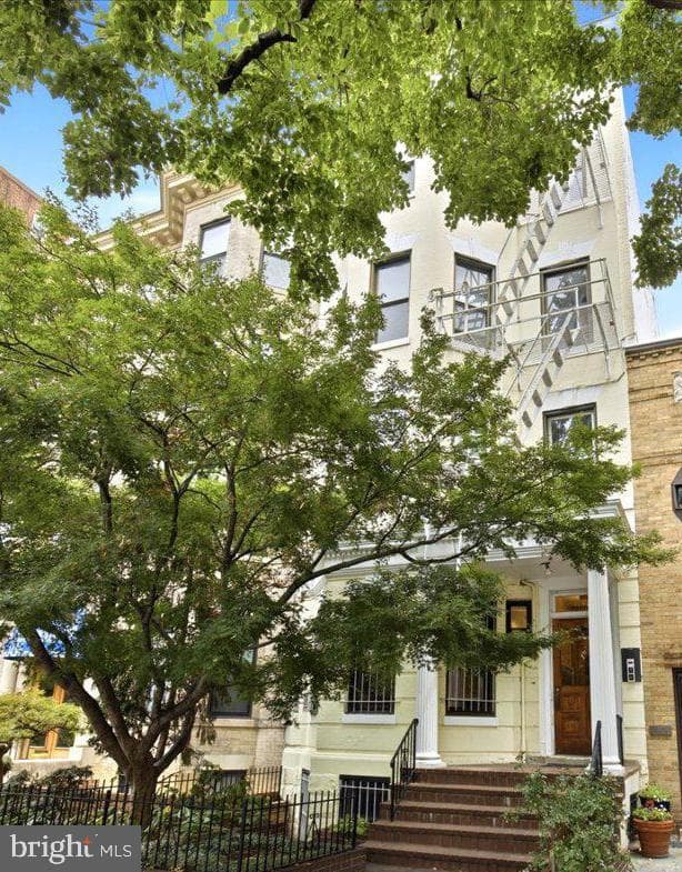 1731 20th Street NW #1, Washington