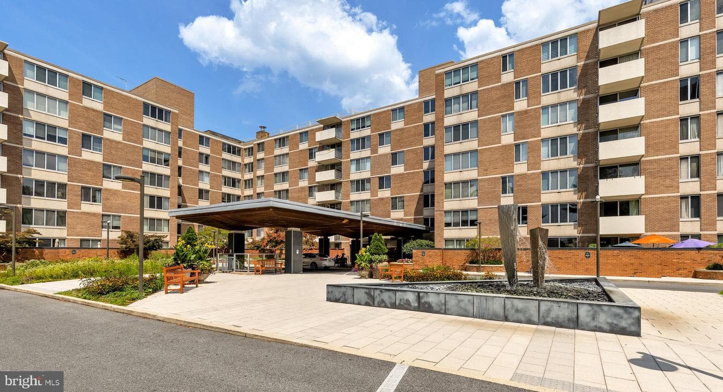 2939 Van Ness Street NW #1019, Washington