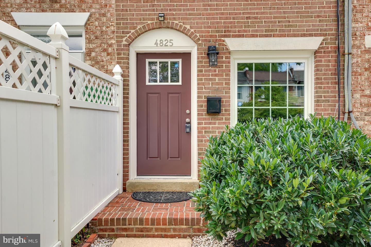 4825 41st Street NW, Washington