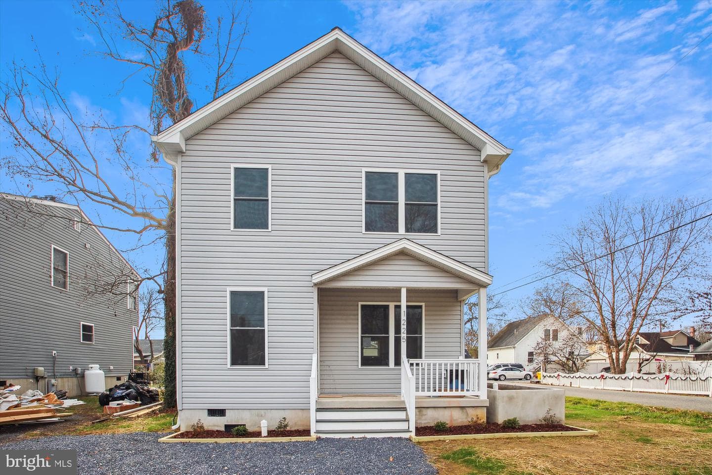 1225 Spruce Avenue photo 1