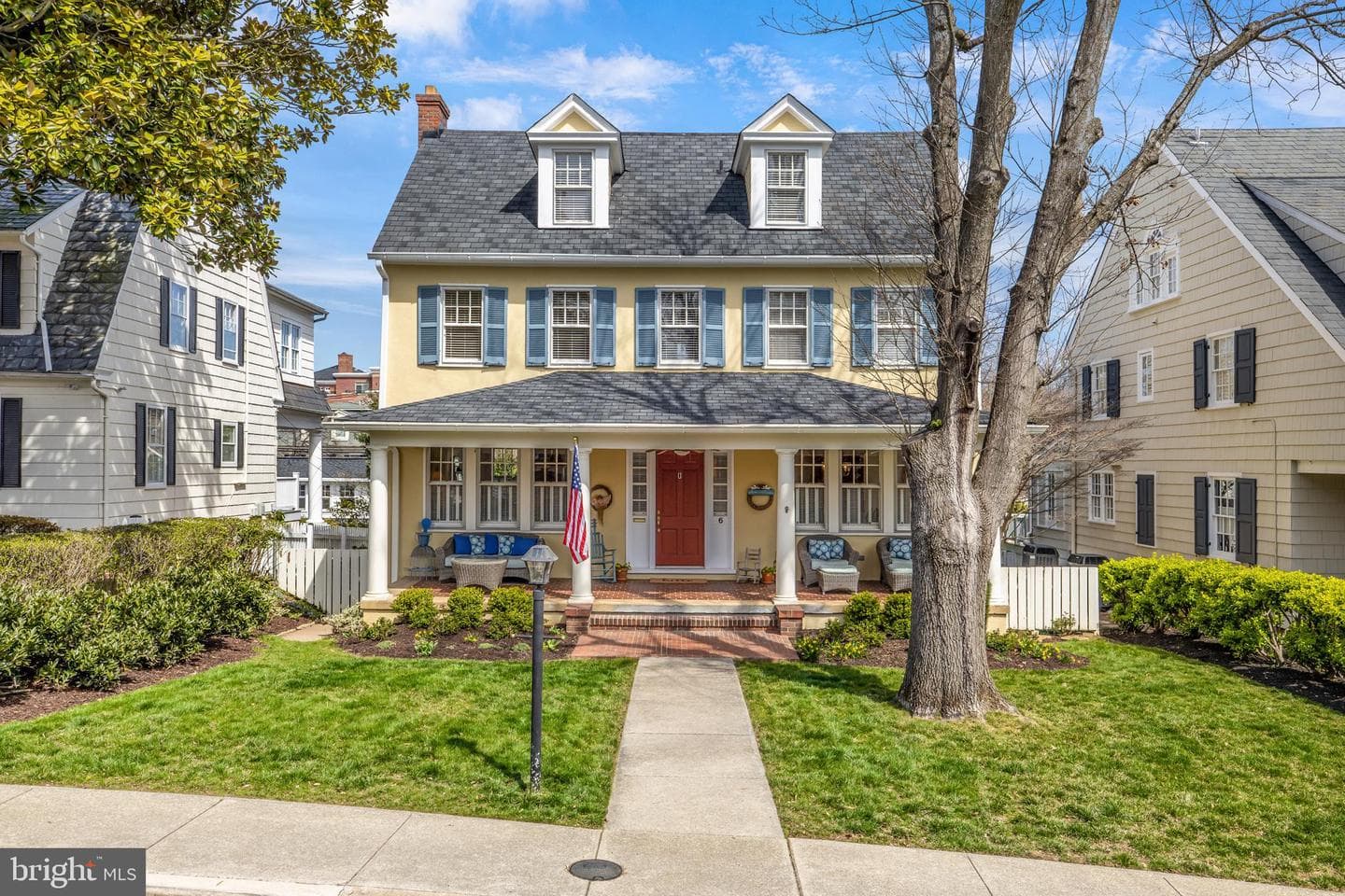 6 Acton Place photo 1