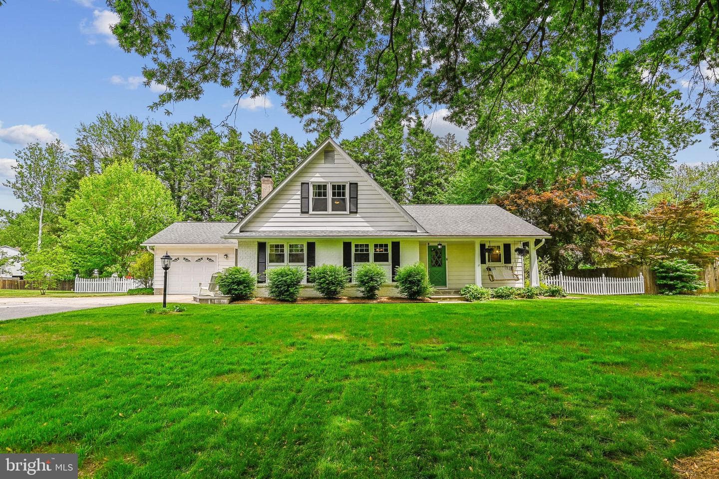 84 Tarragon Lane photo 1