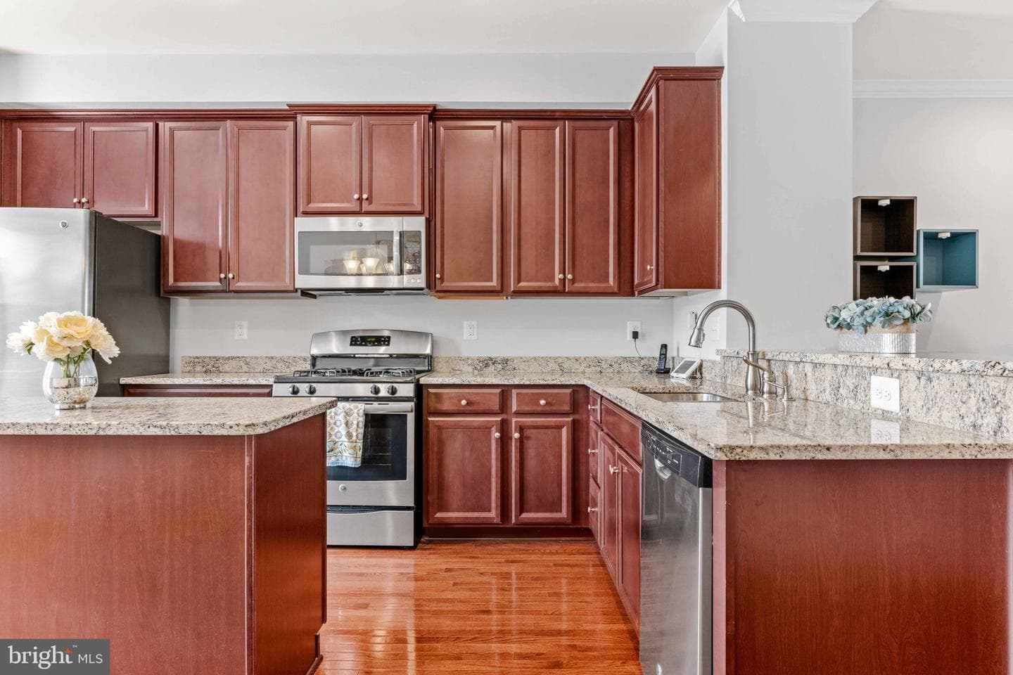 8043 Elton Street photo 1