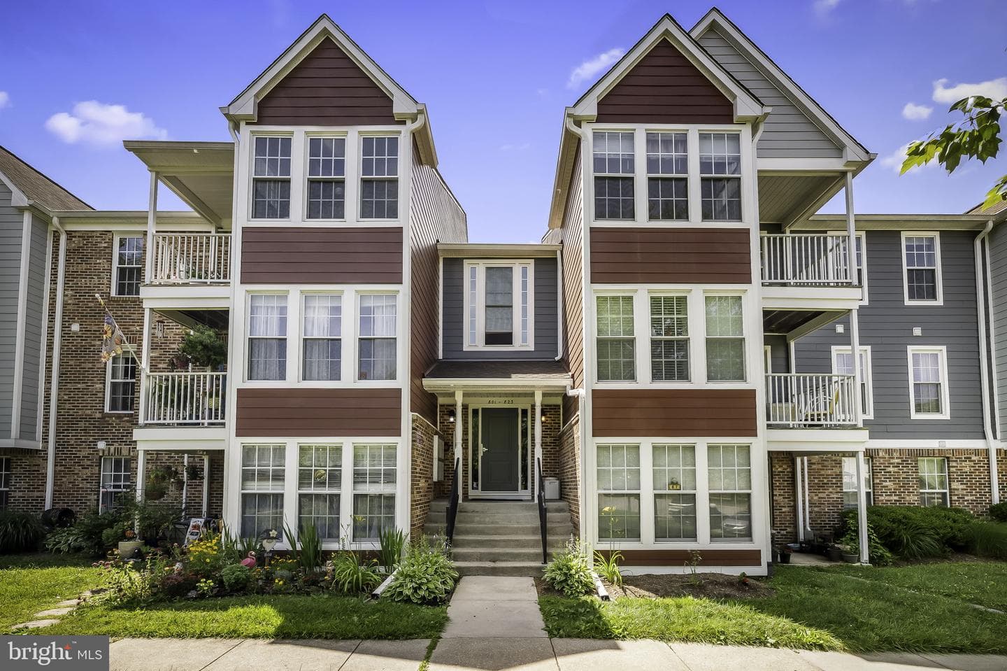 823 Deering Road #7m photo 1
