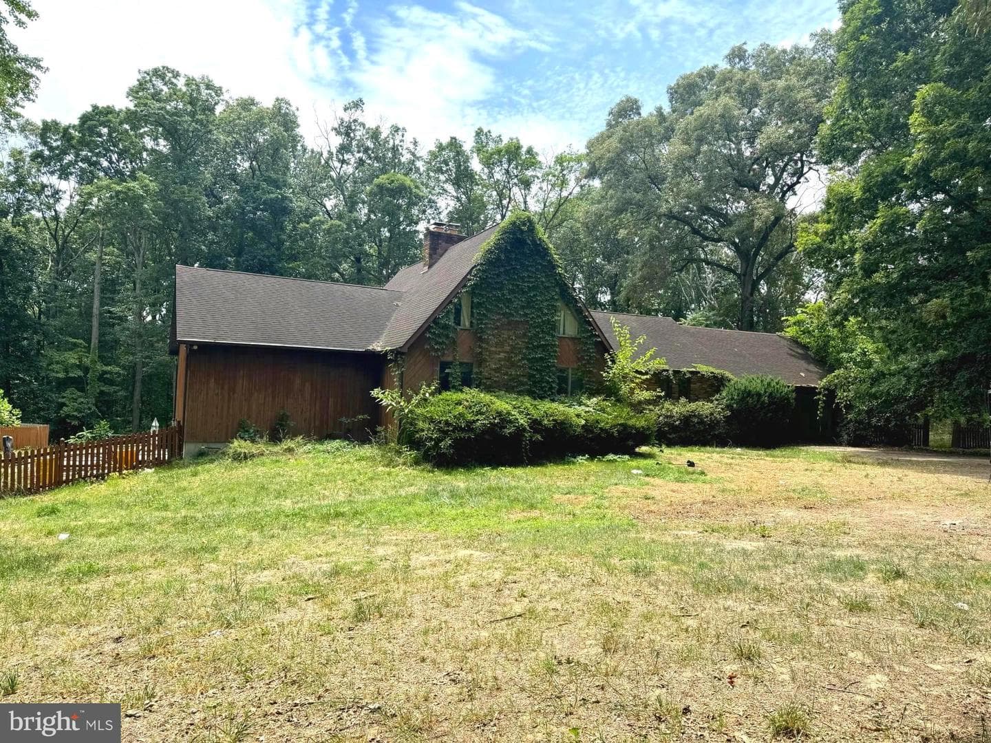 1567 Colony Road photo 1