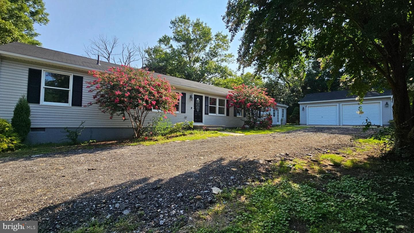 479 N Patuxent Road photo 1