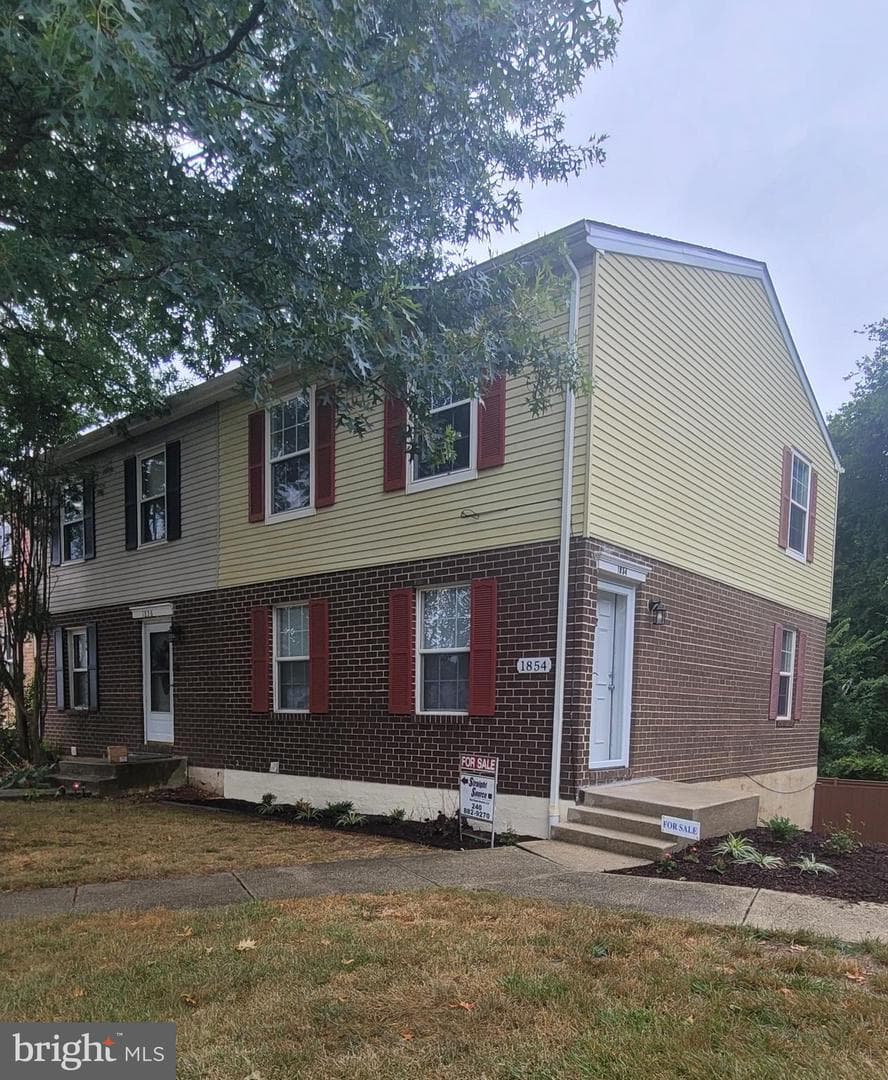 1854 Dove Court photo 1