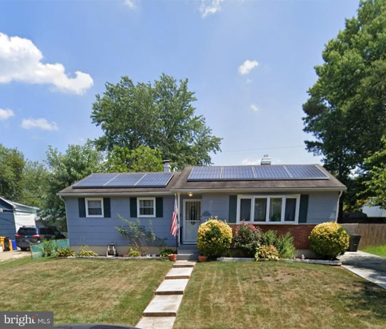 331 S Marganza S photo 1