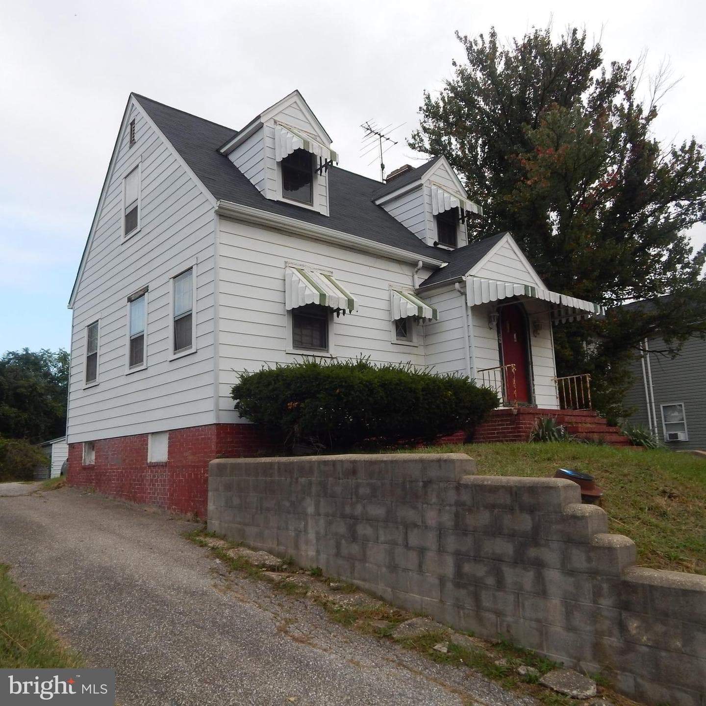 6011 Ritchie Highway photo 1
