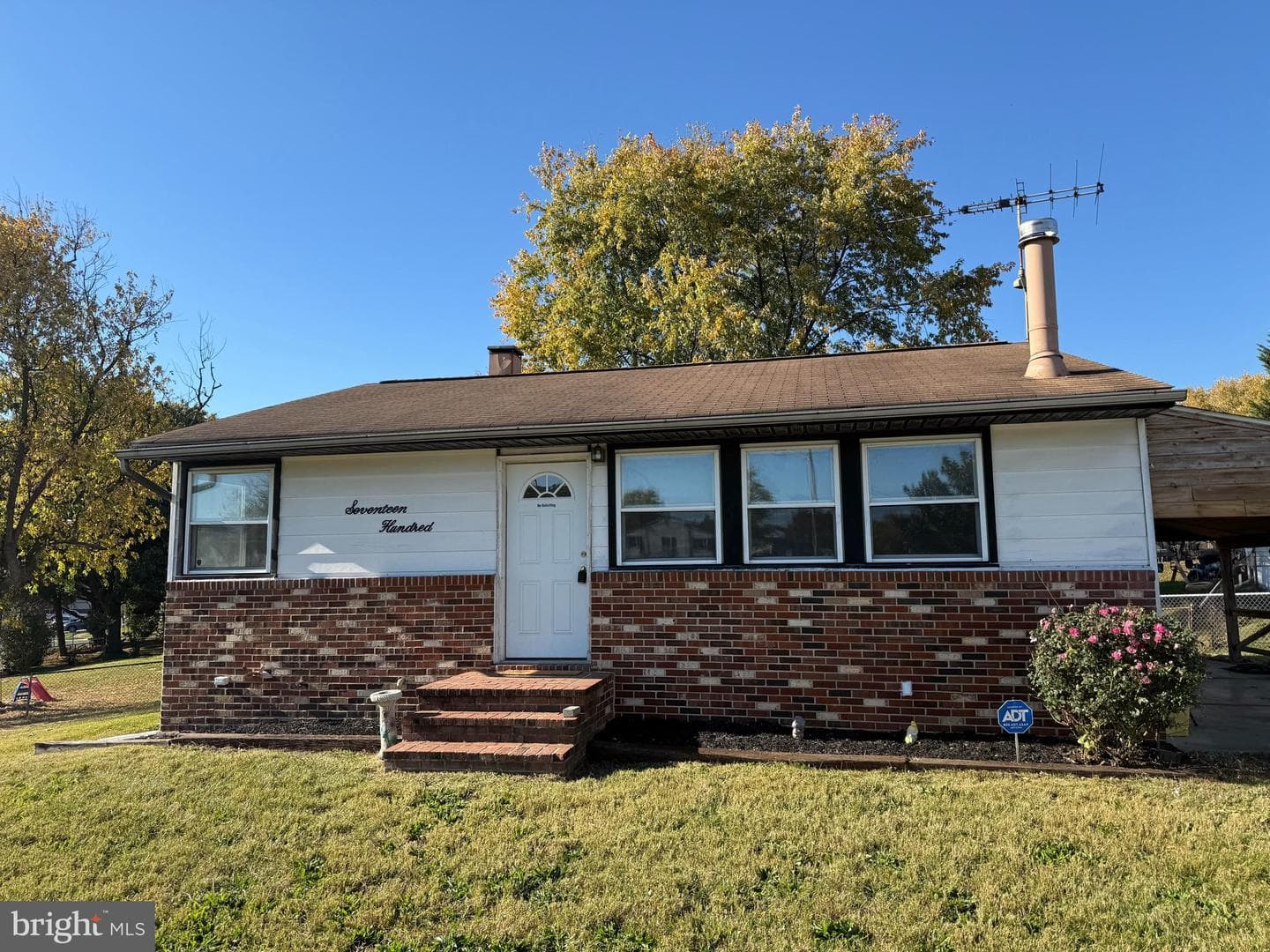 1700 Pleasantville Drive photo 1