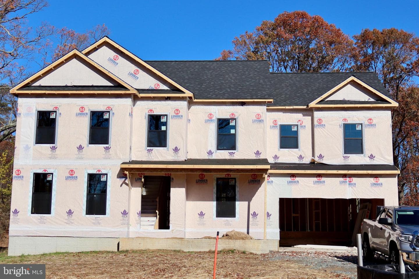 11 Stratford Drive photo 1
