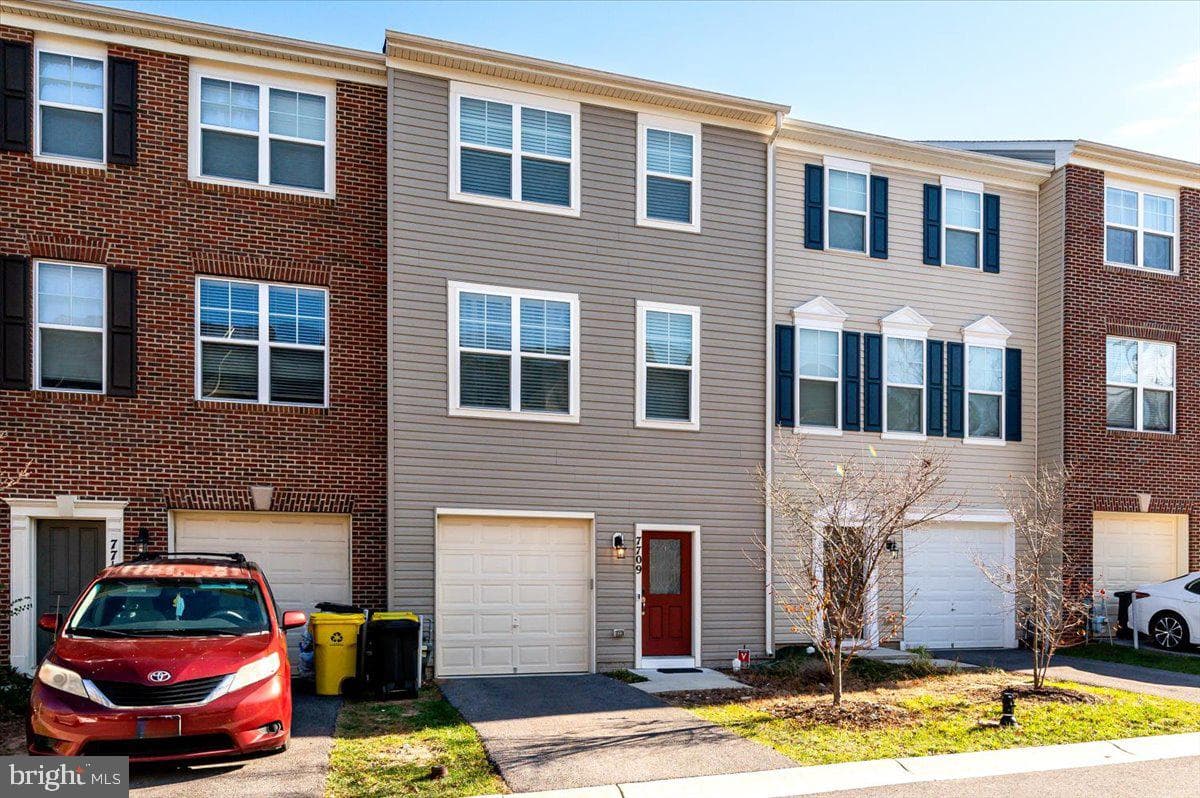 7709 Allen Wood Court photo 1