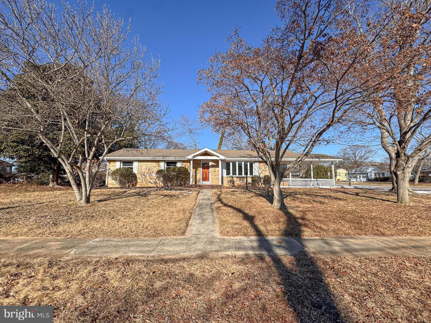 38 Redwood Road photo 1
