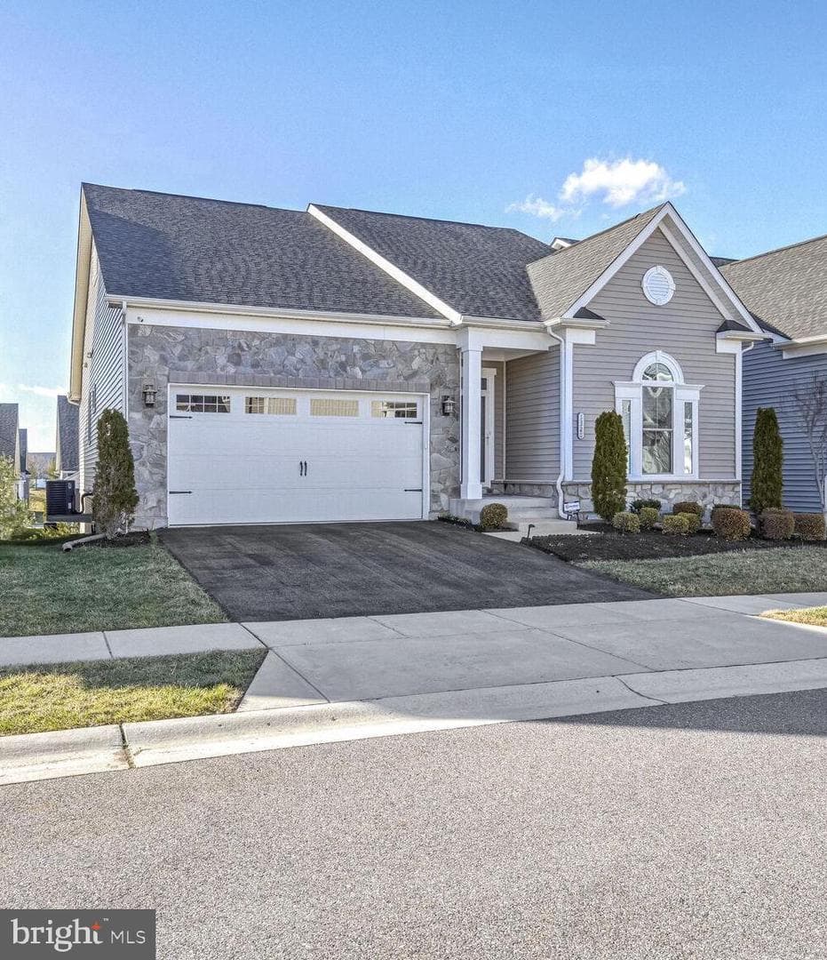 1328 Chicory Way photo 1