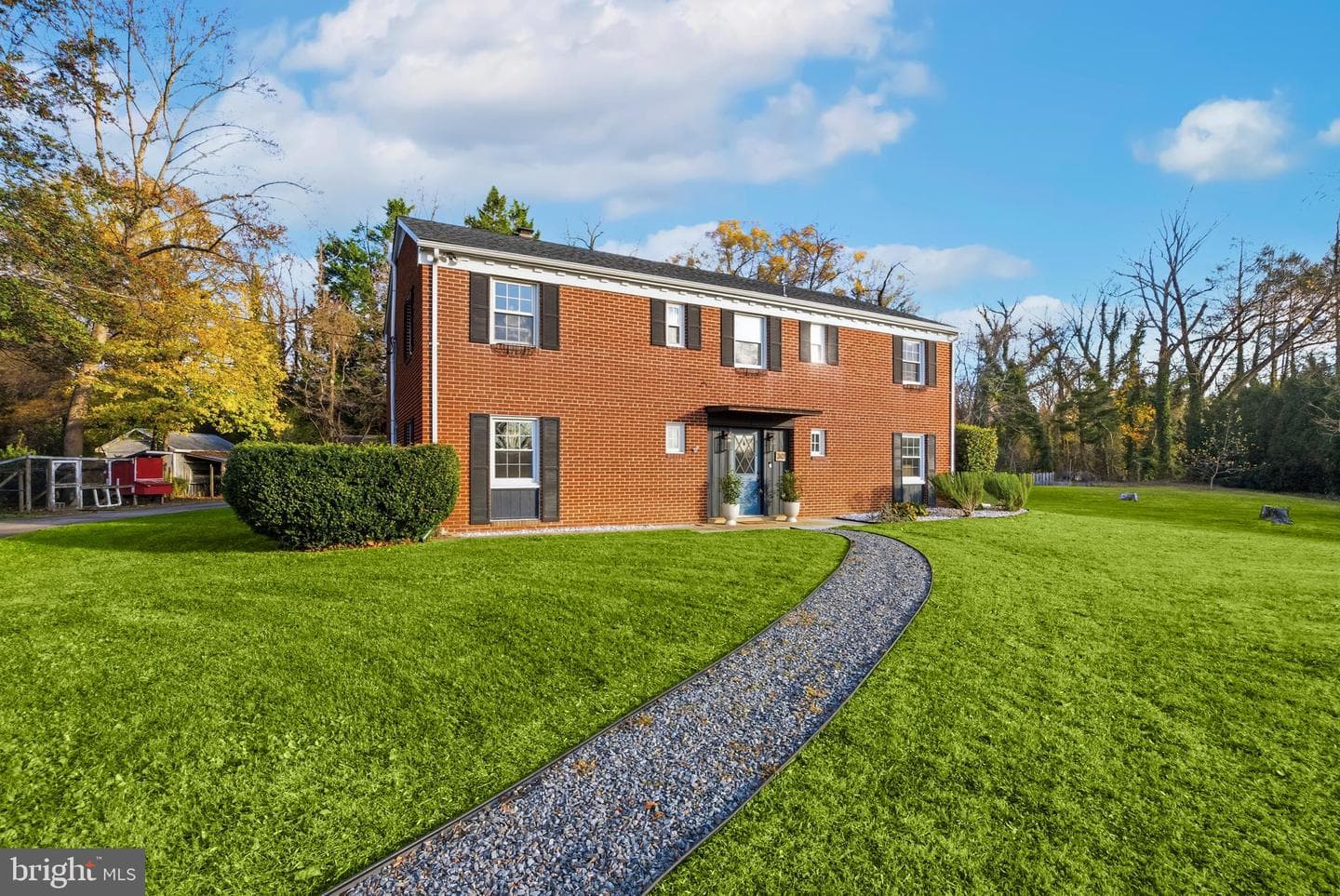 30 Highland Drive photo 1