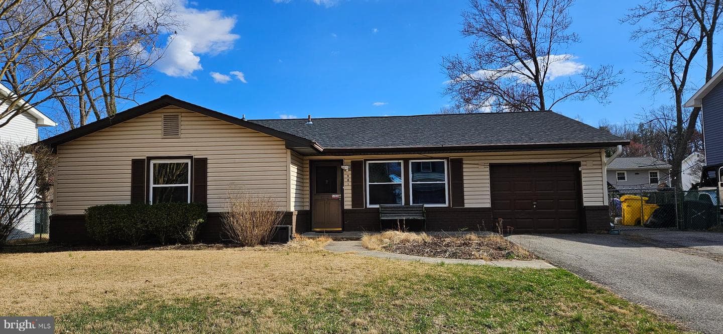981 Summer Hill Drive photo 1
