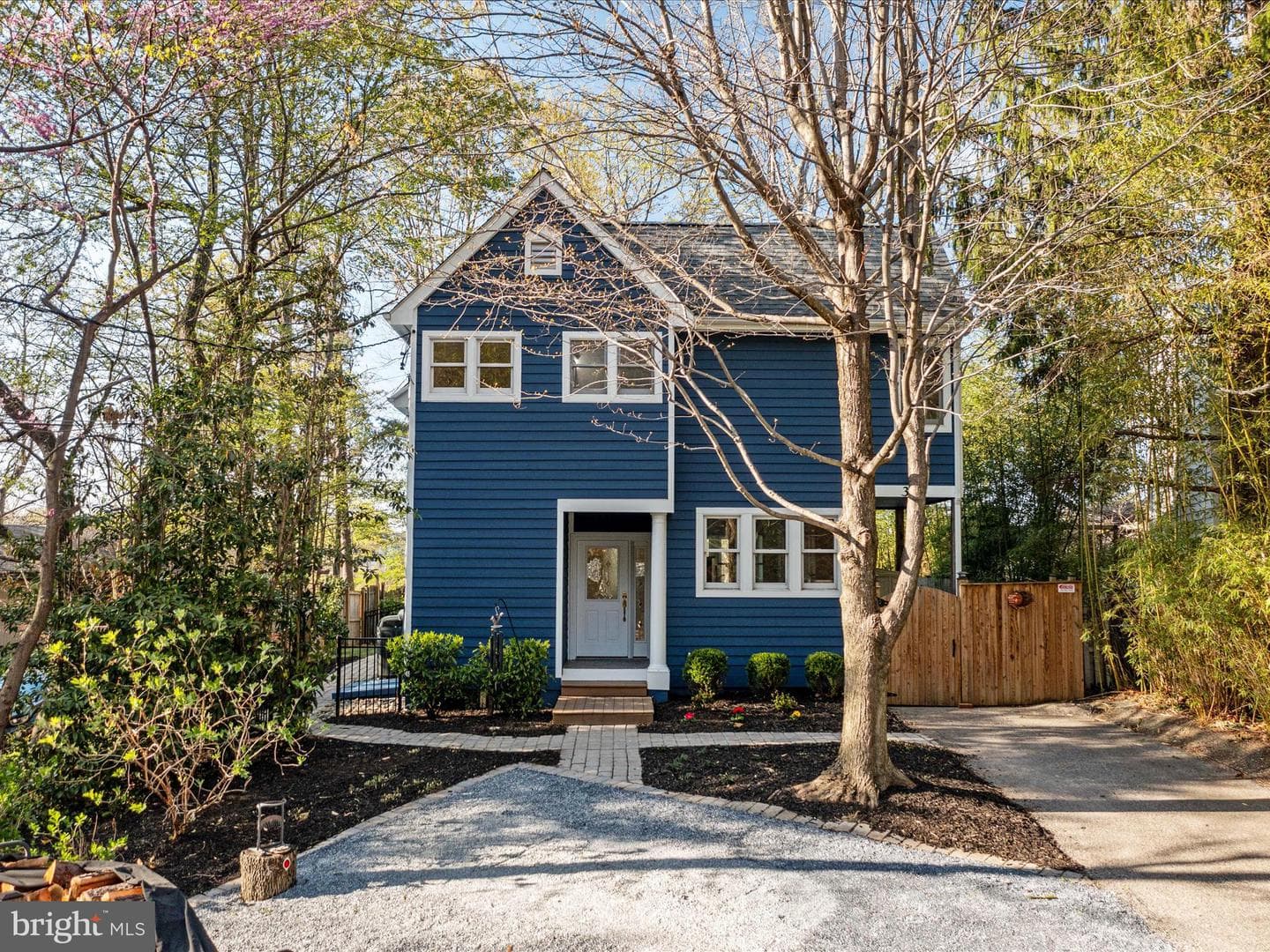 336 Severn Road photo 1