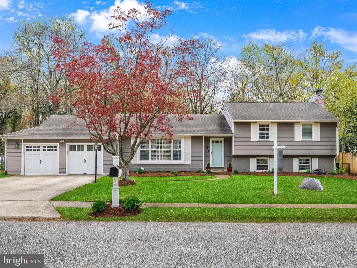 9 Romar Drive photo 1