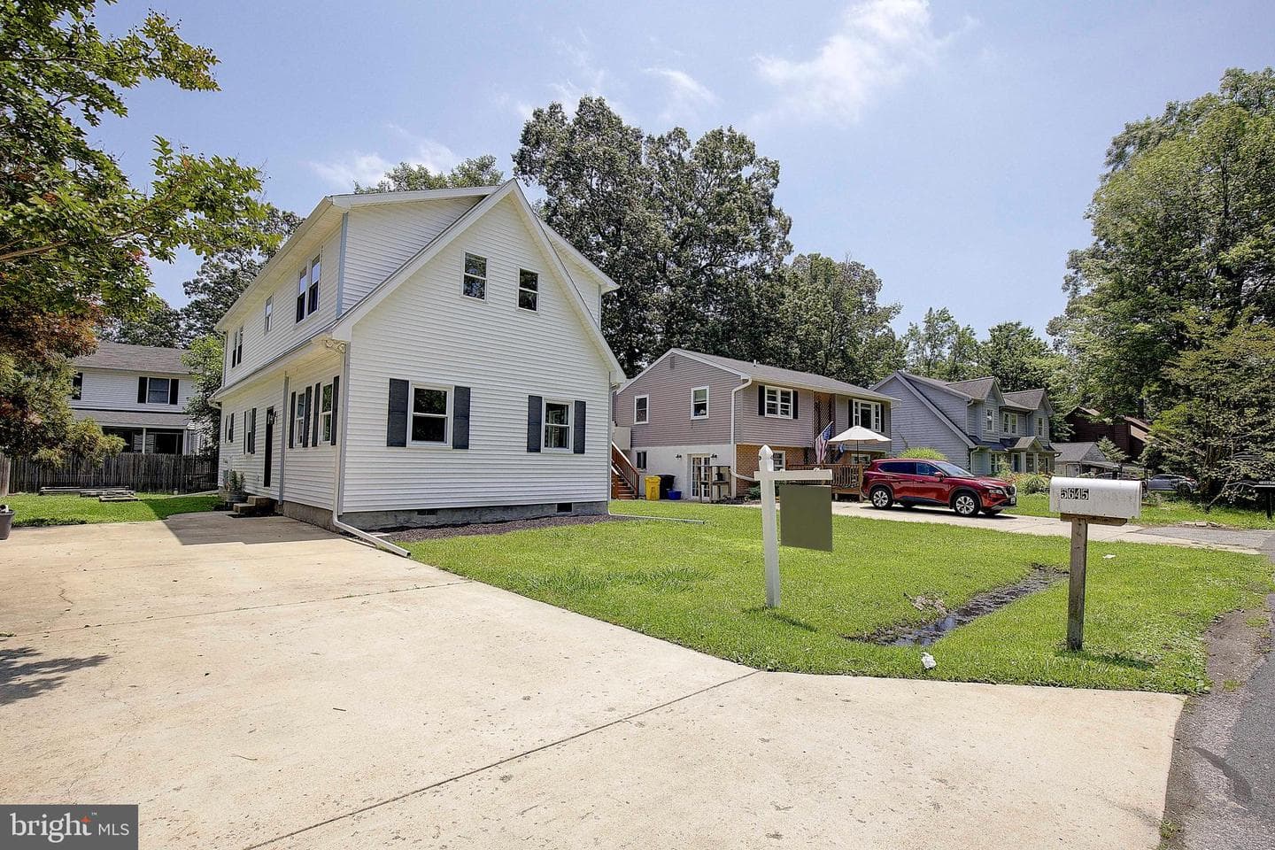 5645 Battee Drive photo 1