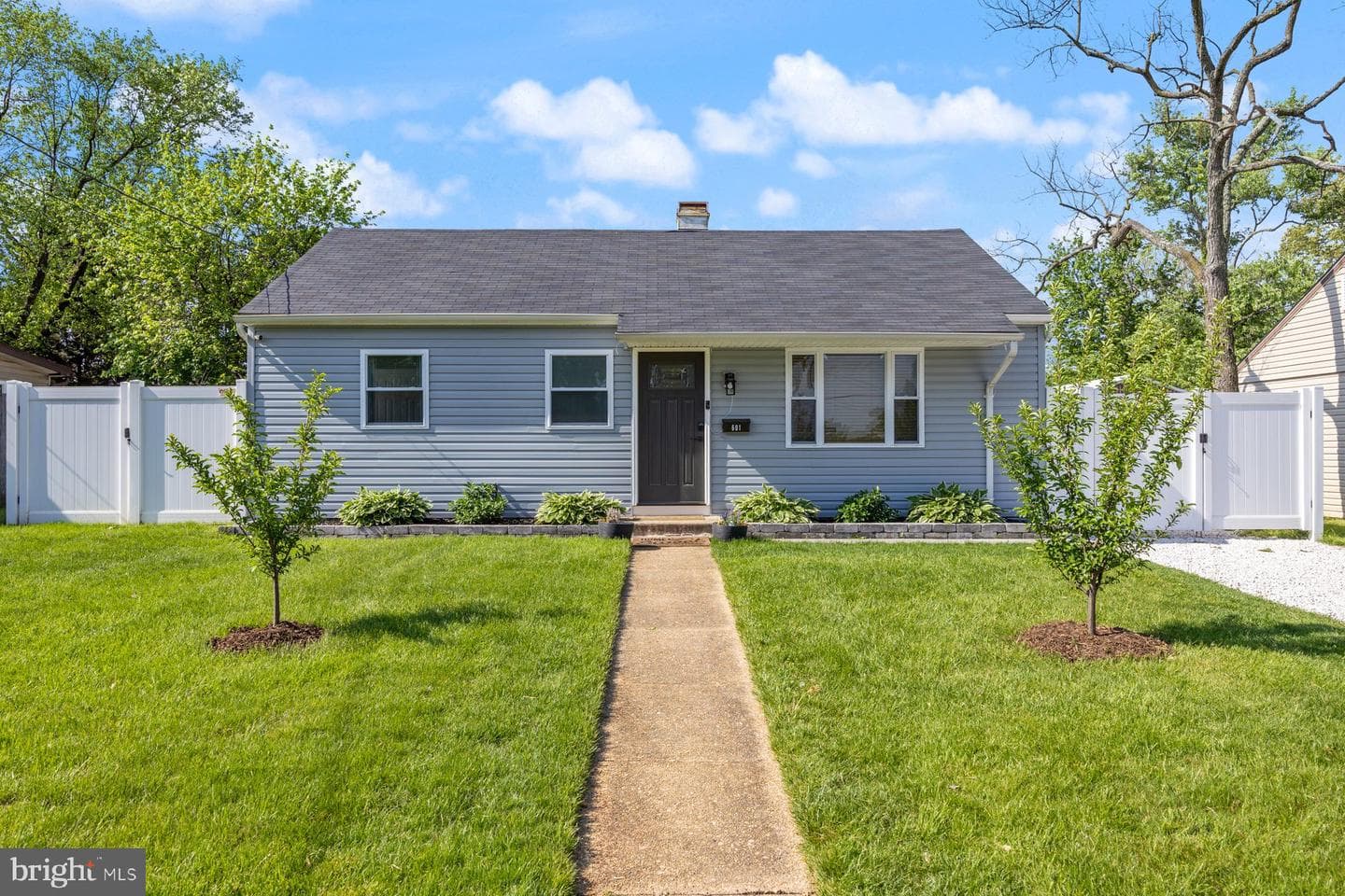 601 Delaware Avenue photo 1