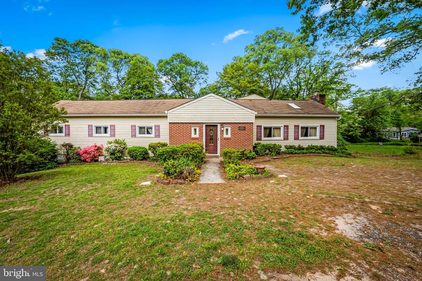 1423 Thies Drive photo 1