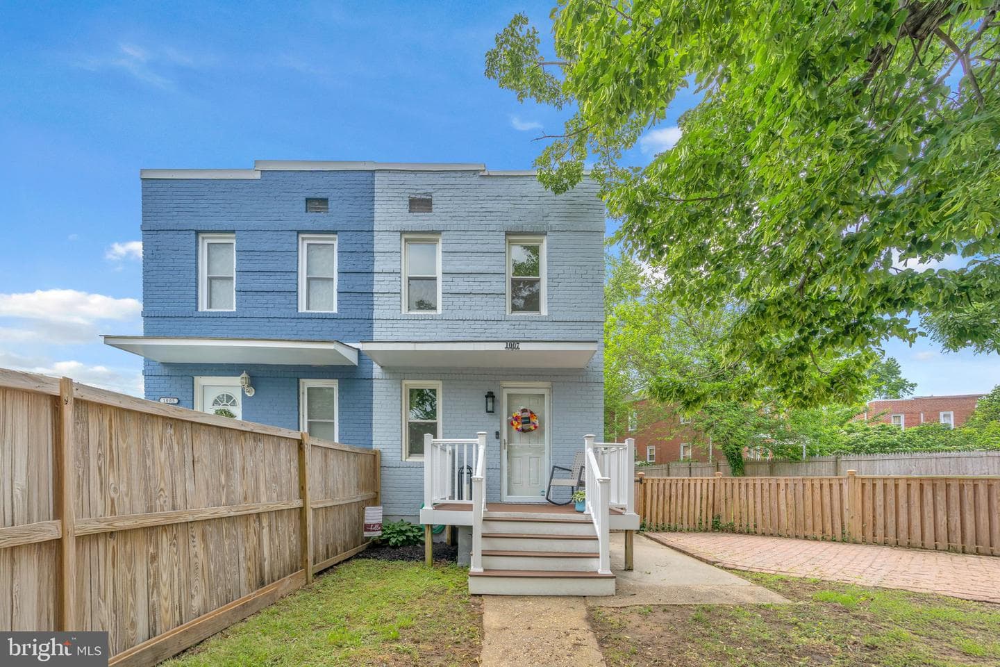 1007 Madison Court photo 1