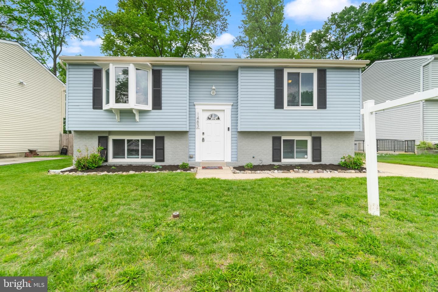 1483 Gesna Drive photo 1
