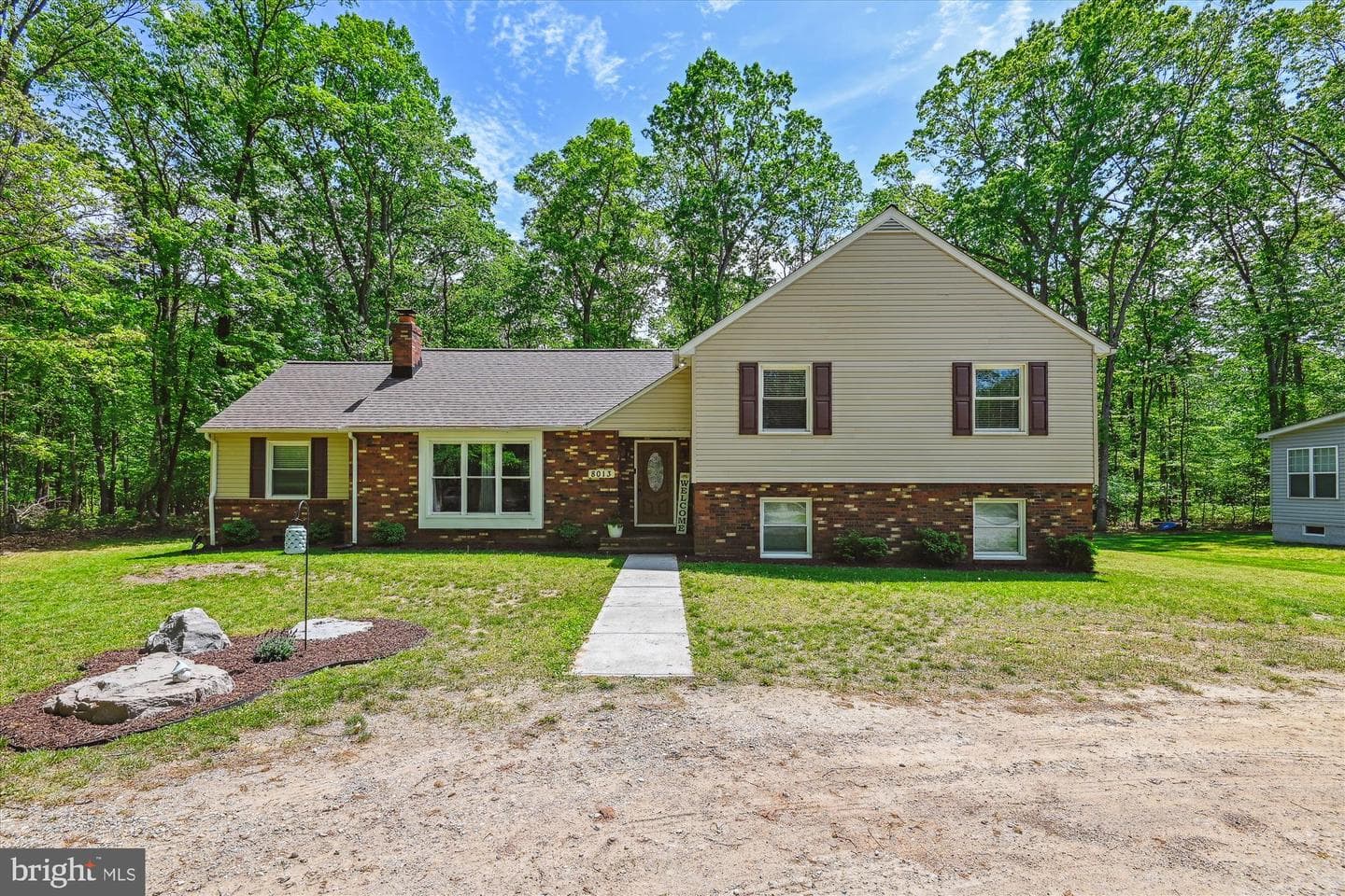 8013 Baileys Lane photo 1