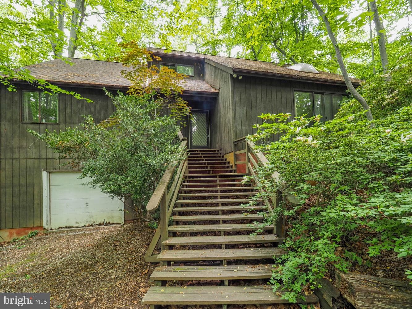 524 Ridge Road photo 1
