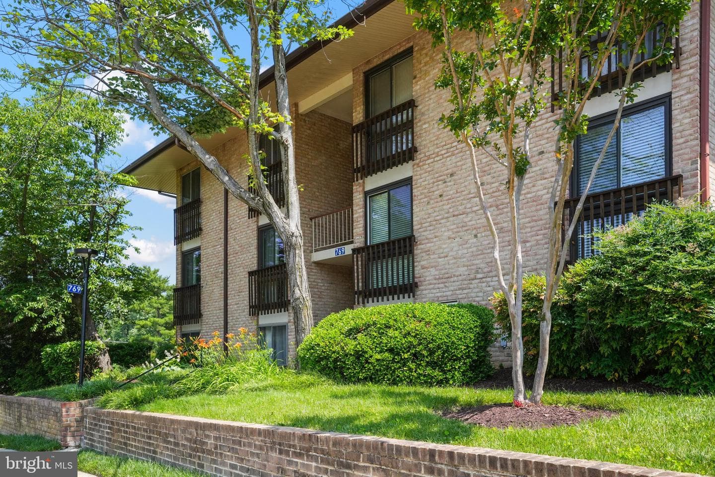 769 Fairview Avenue #769 E photo 1
