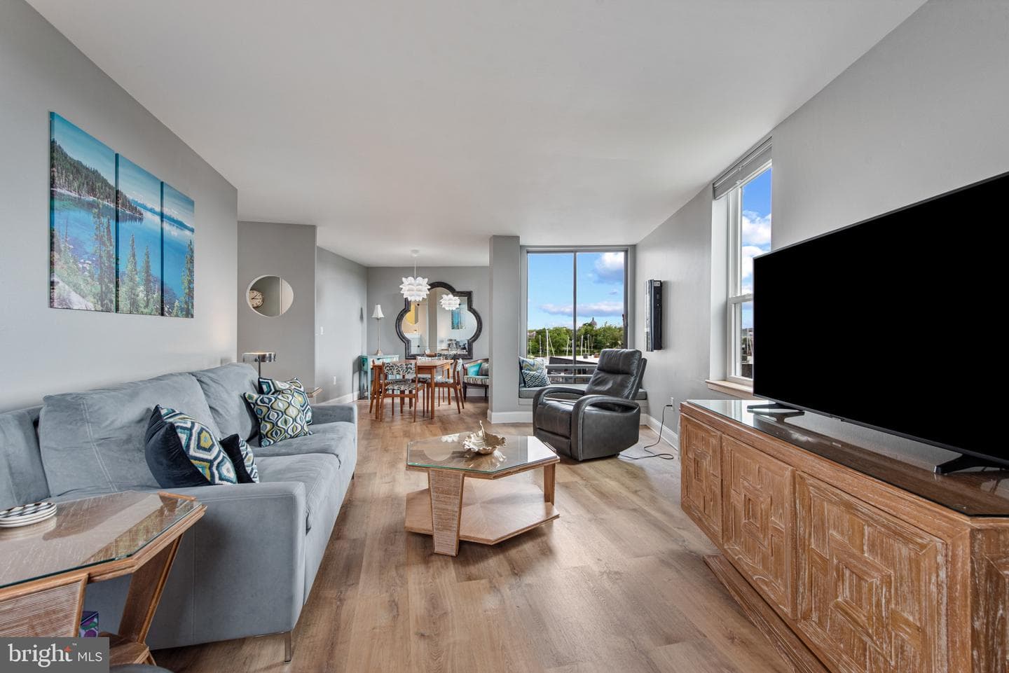 316 Burnside Street #501 photo 1