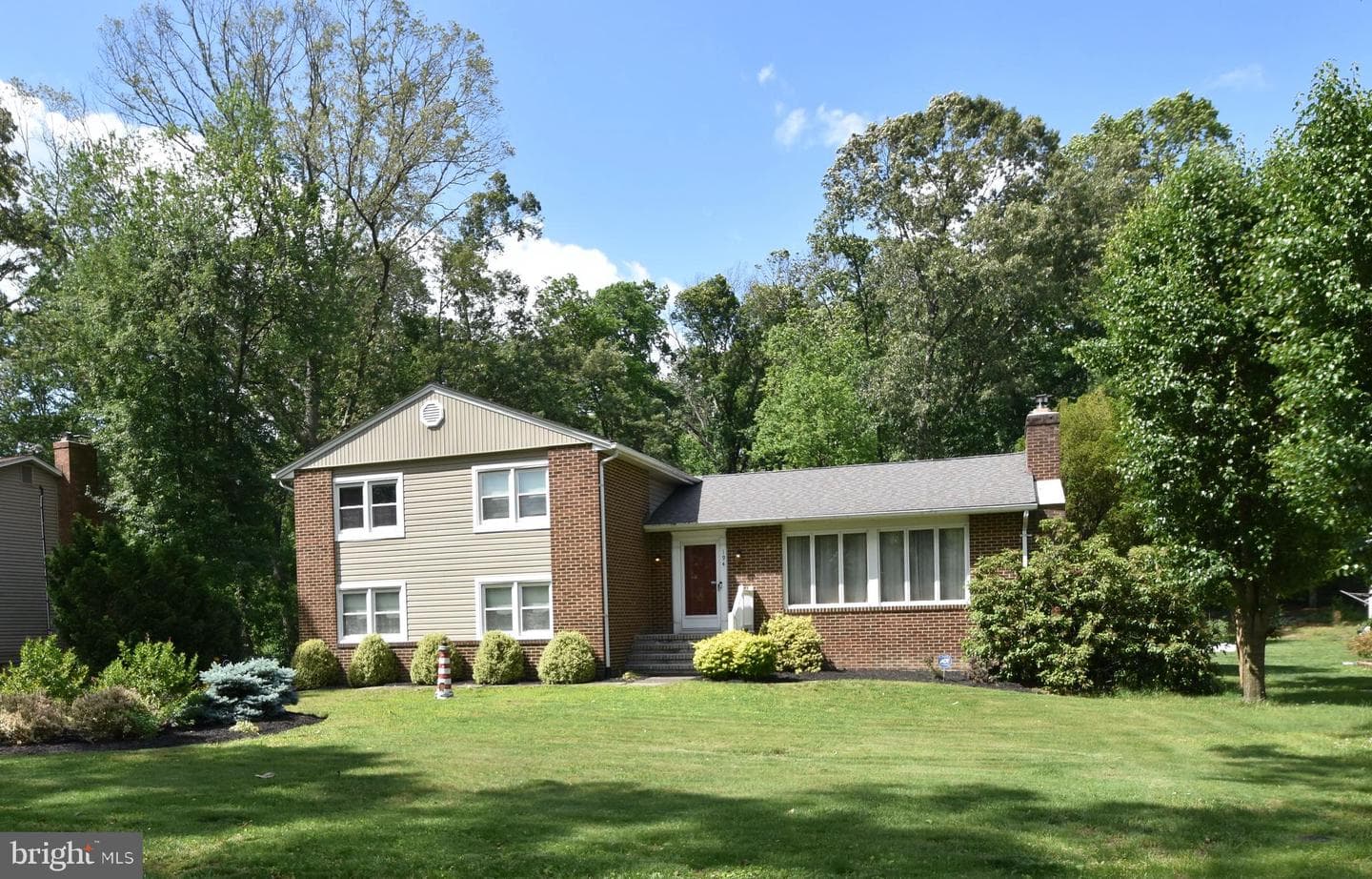 194 Irene Avenue photo 1