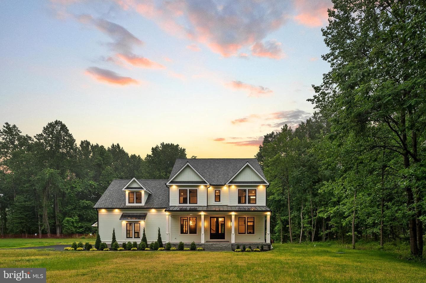 934 Chesterfield Road photo 1