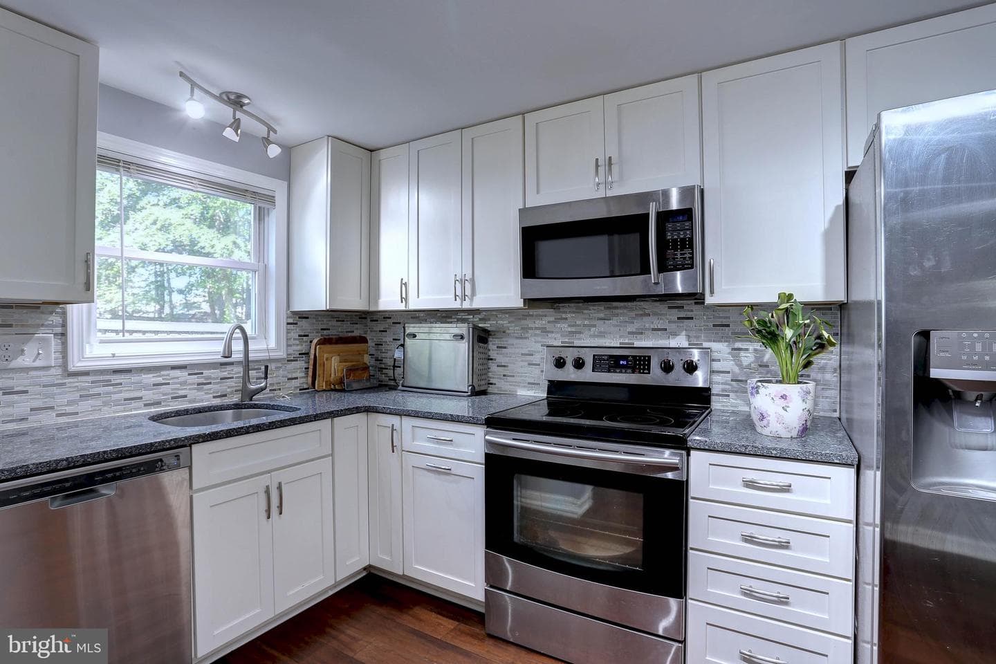 3574 Brickwall Lane photo 1