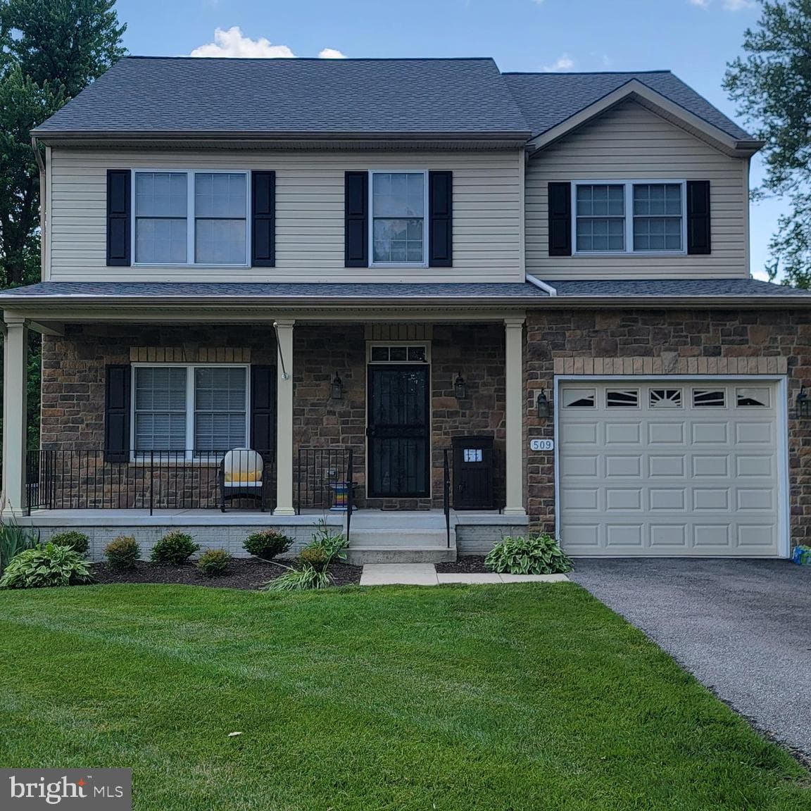 509 Louise Avenue photo 1