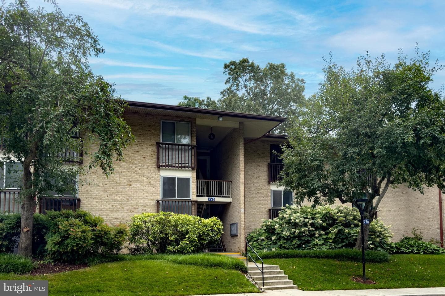 796 Fairview Avenue #796 E photo 1